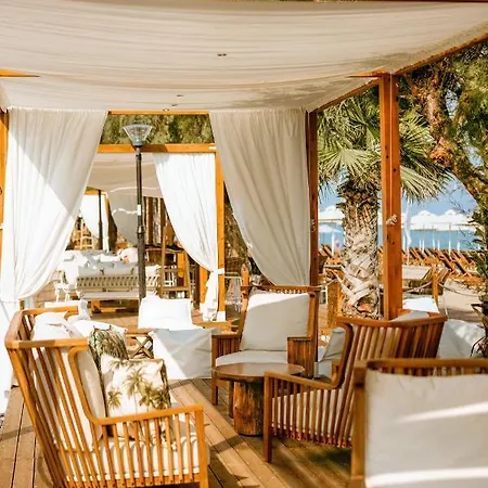 Wellness Santa - Adults Plus12 5*