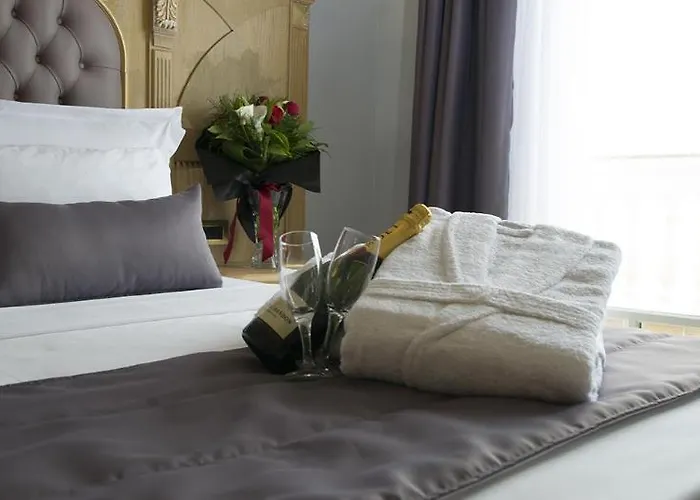 Wellness Santa - Adults Plus12 5*