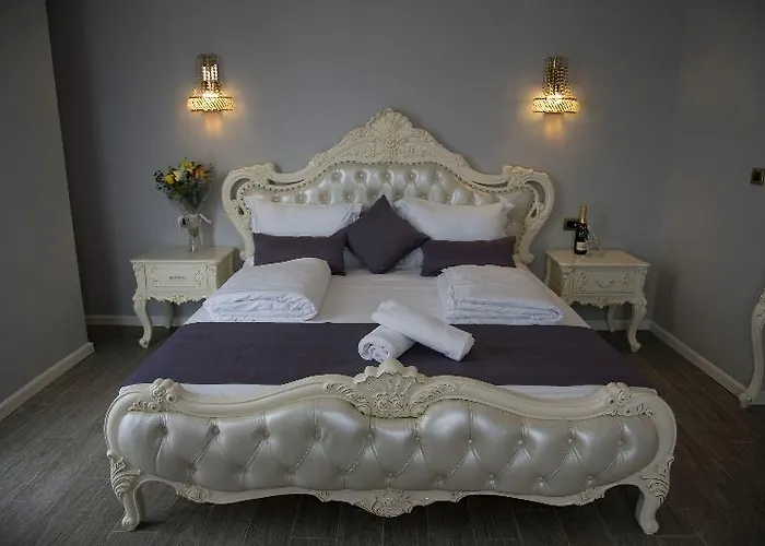 Wellness Santa - Adults Plus12 Agía Triás